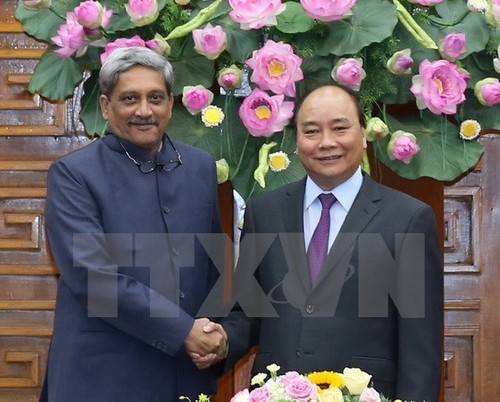 Vietnam supports India’s Look East policy - ảnh 1